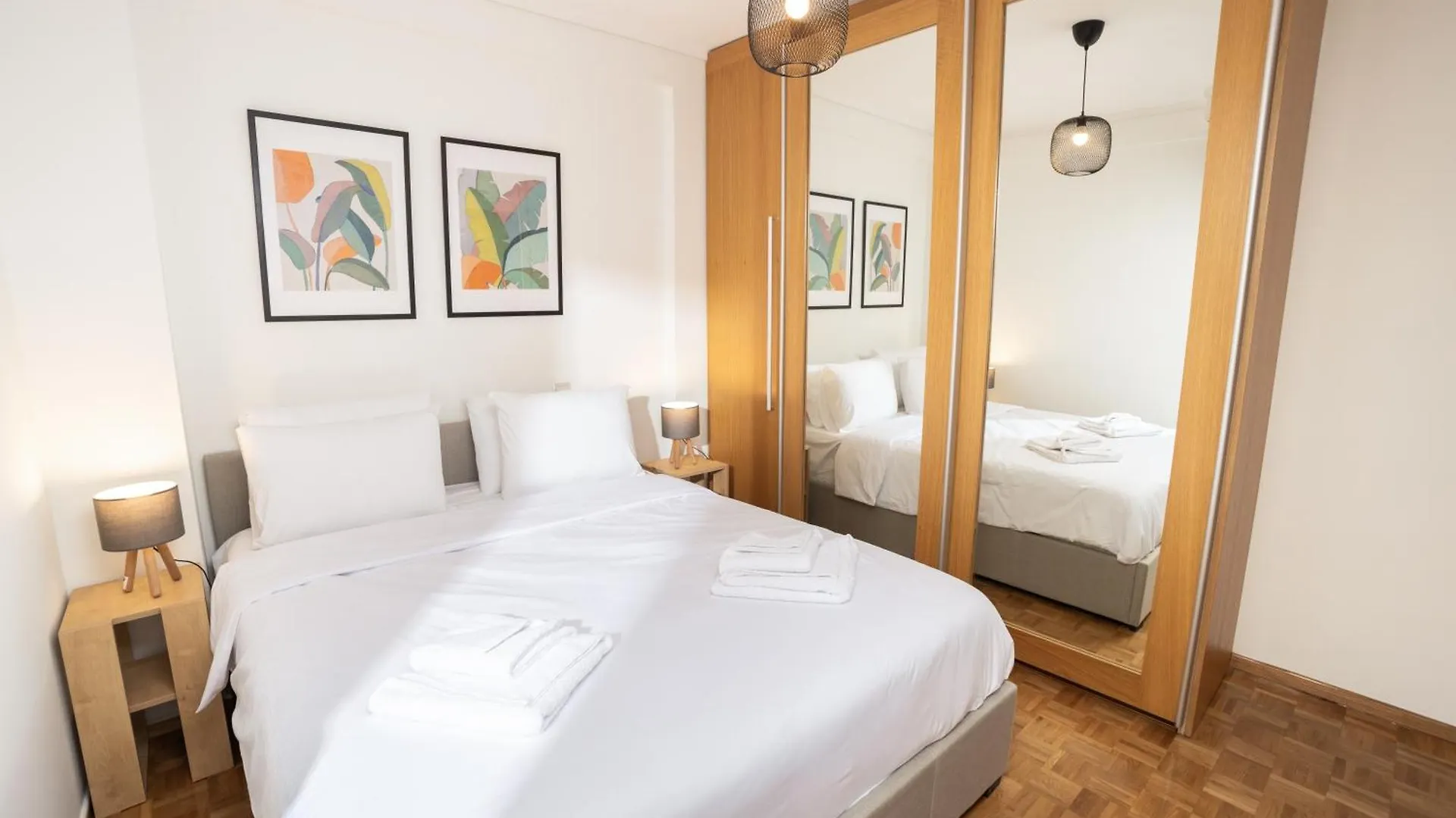 Champagne Sea View Apartment By Binobi! Thessaloniki